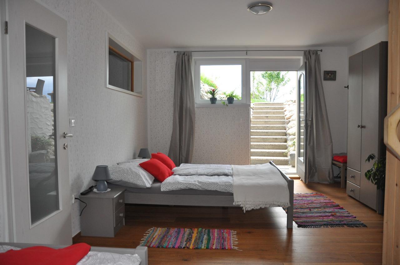 Apartma Romana Spodnji Otok 外观 照片